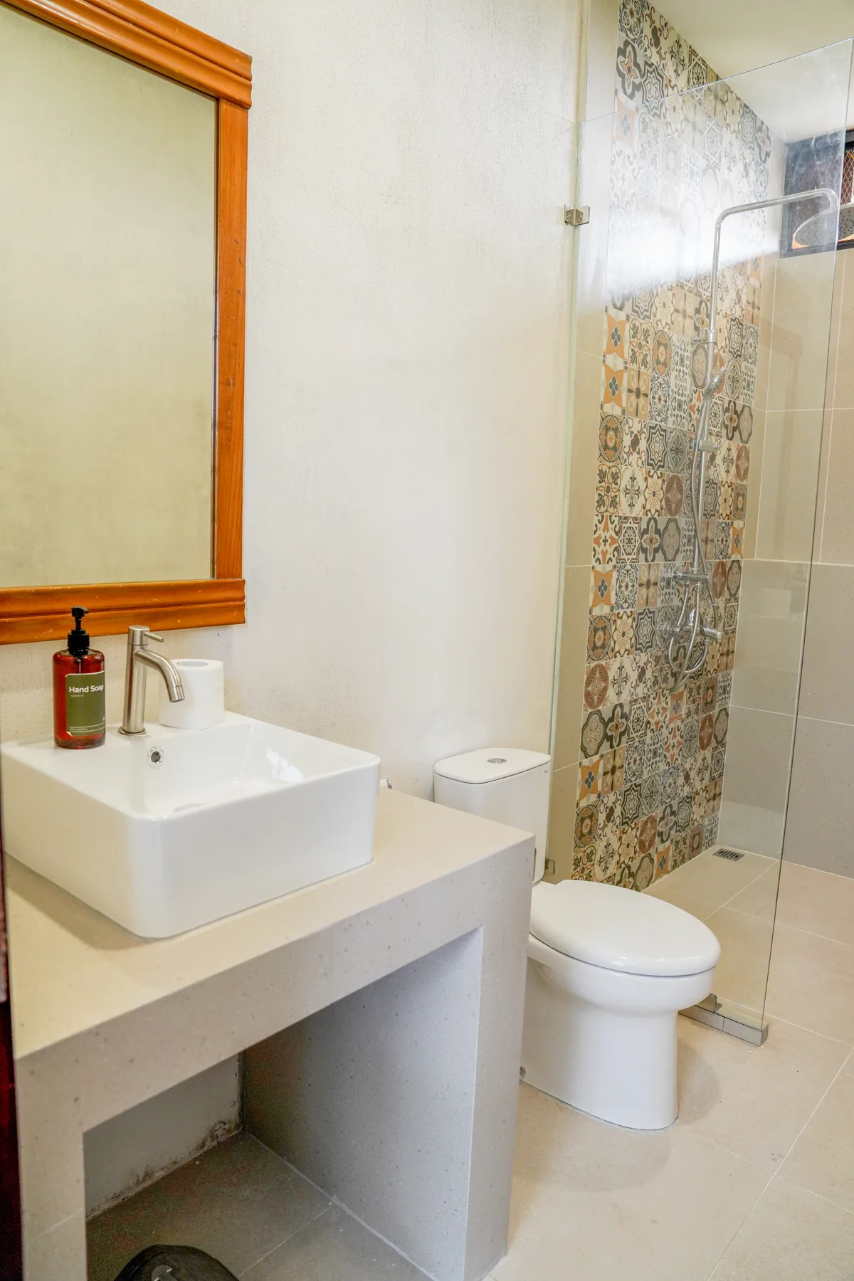 Kamar mandi pribadi Bango Cabin